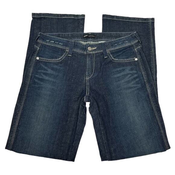 LEVI’S Jeans Womens Size 6 Night Blues Slightly Distressed - Picture 1 of 6